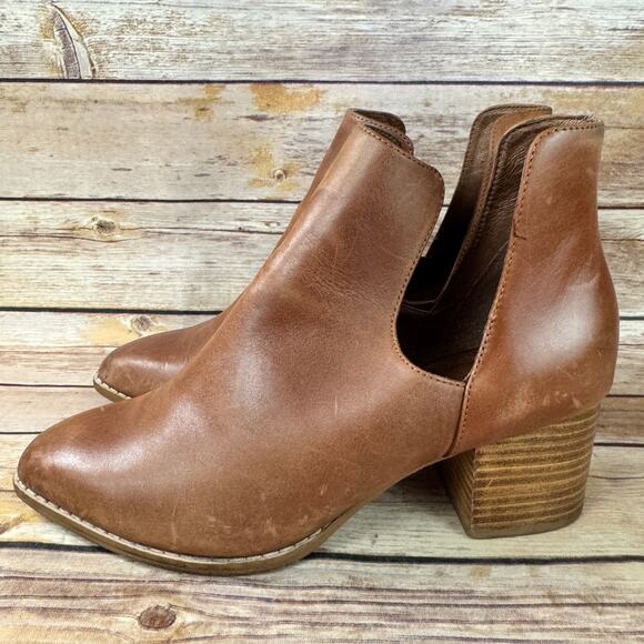 Deltan Womens Brown Distressed Leather Stacked Heel Western Ankle Boots Size 7M - Picture 4 of 12